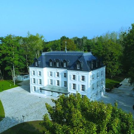 Hotel Chateau Des Hauts De Provins Champcenest Zewnętrze zdjęcie