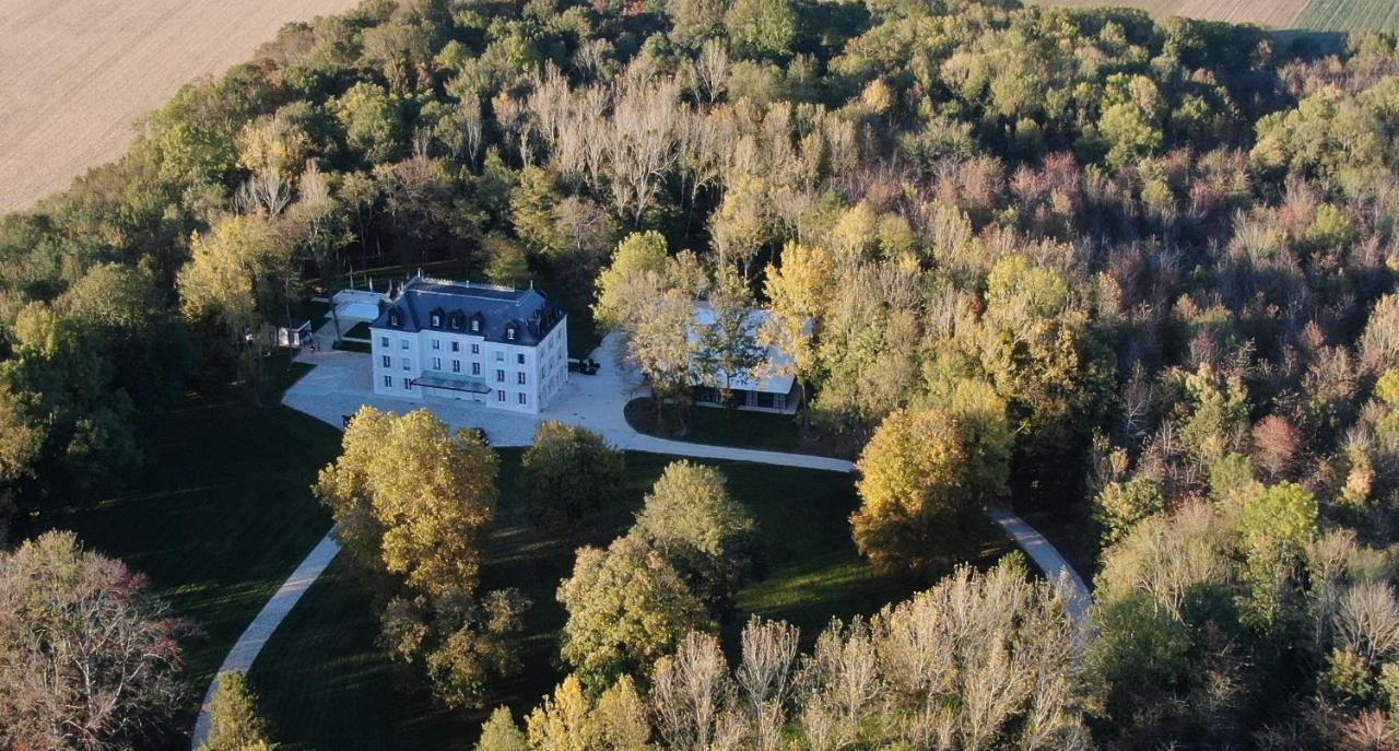 Hotel Chateau Des Hauts De Provins Champcenest Zewnętrze zdjęcie