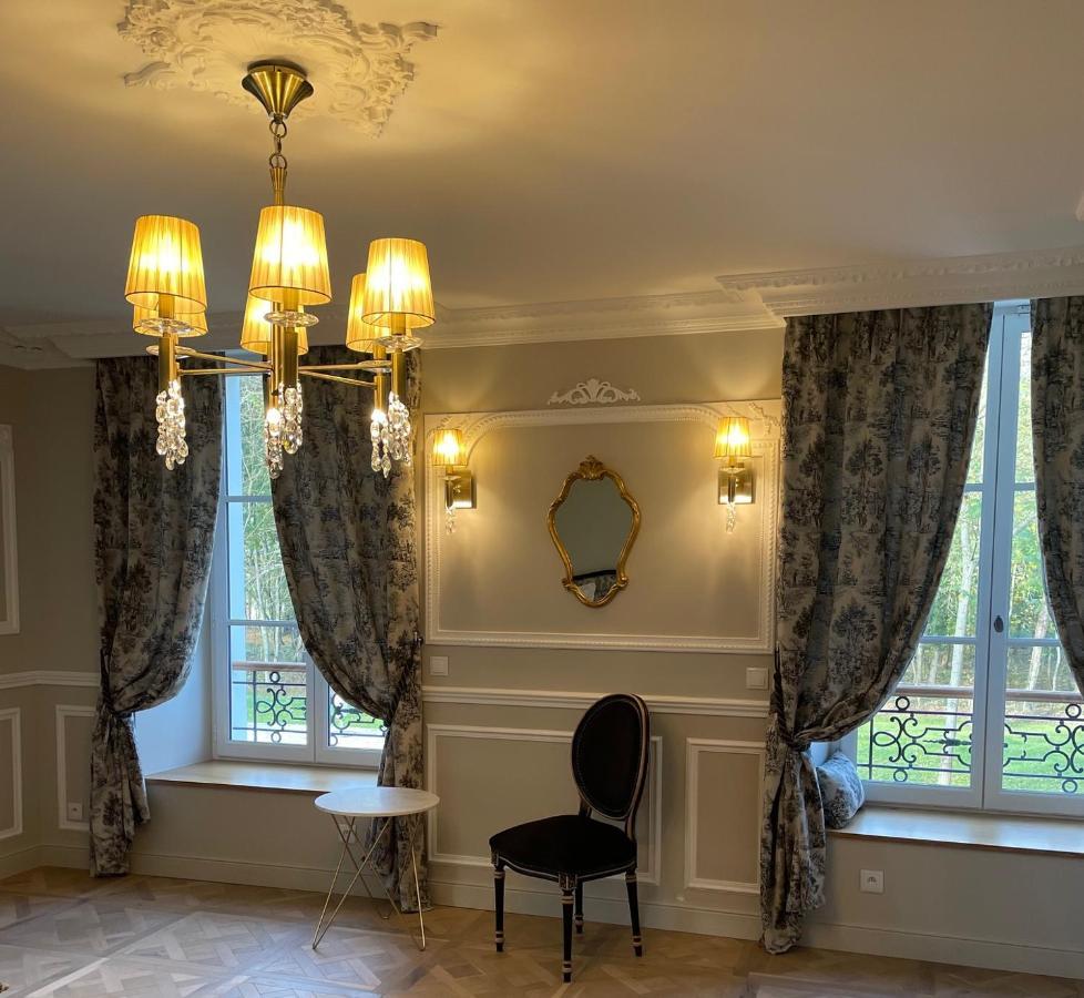 Hotel Chateau Des Hauts De Provins Champcenest Zewnętrze zdjęcie