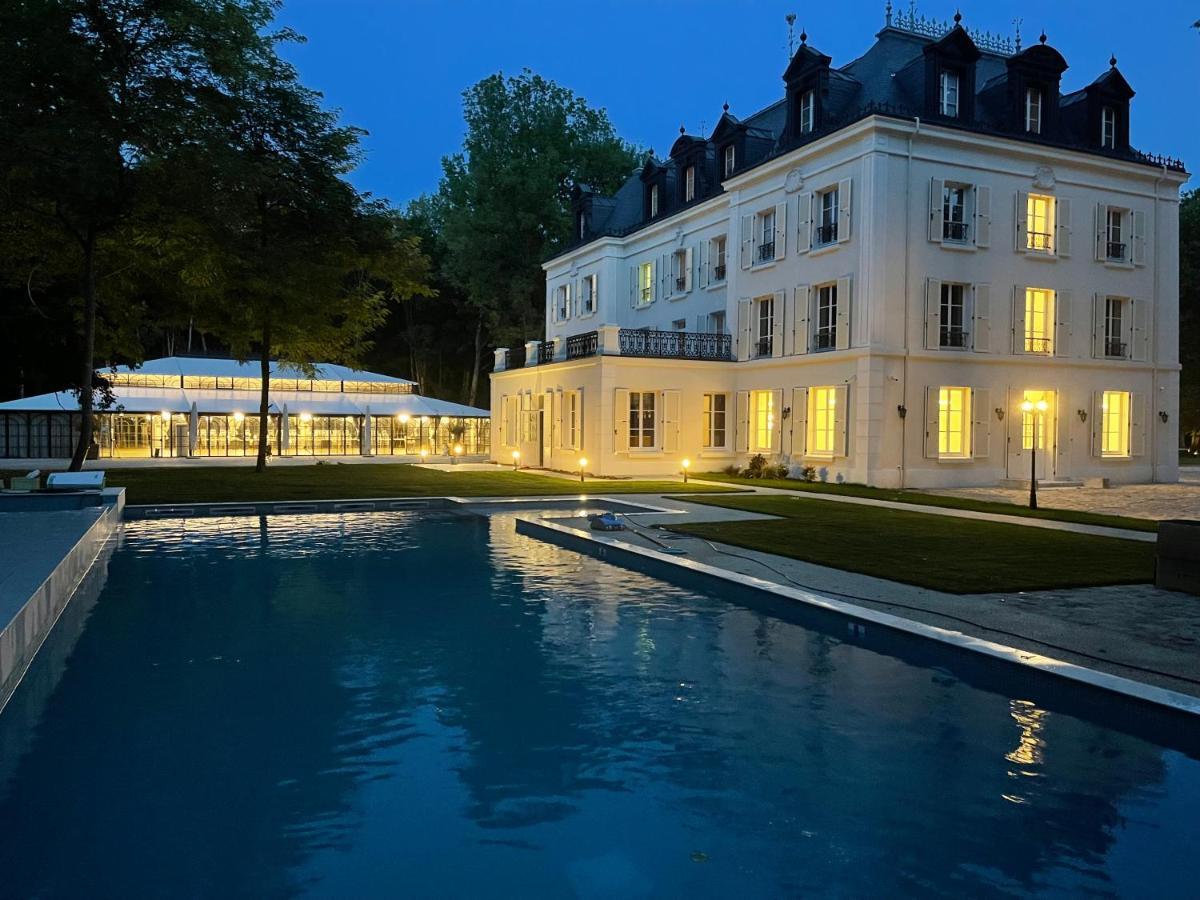 Hotel Chateau Des Hauts De Provins Champcenest Zewnętrze zdjęcie