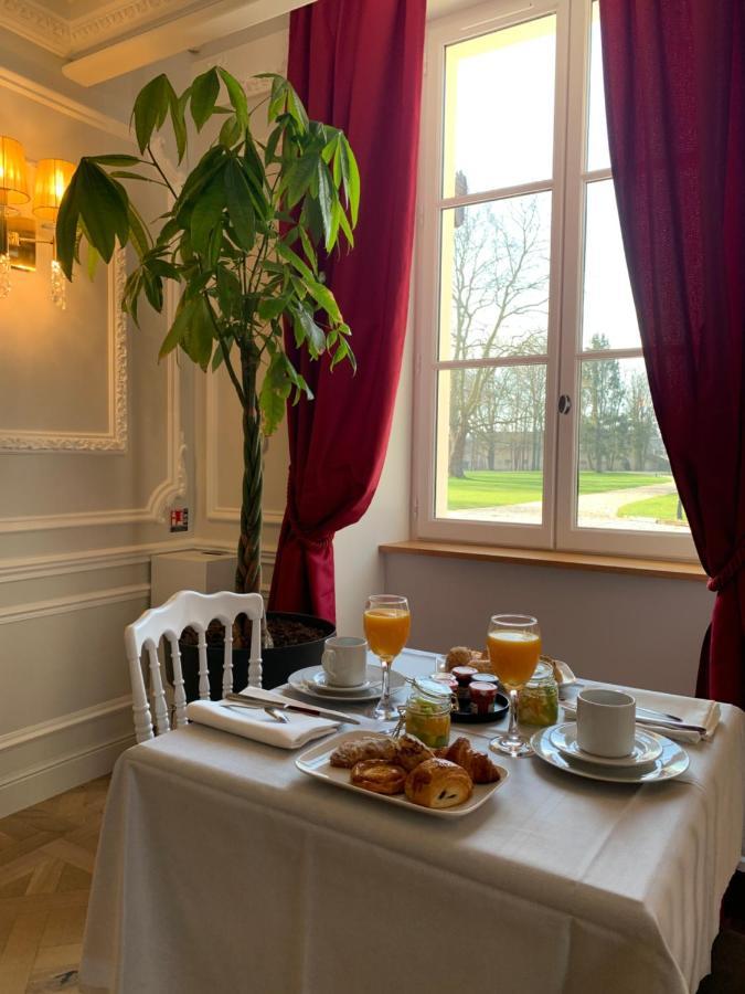 Hotel Chateau Des Hauts De Provins Champcenest Zewnętrze zdjęcie
